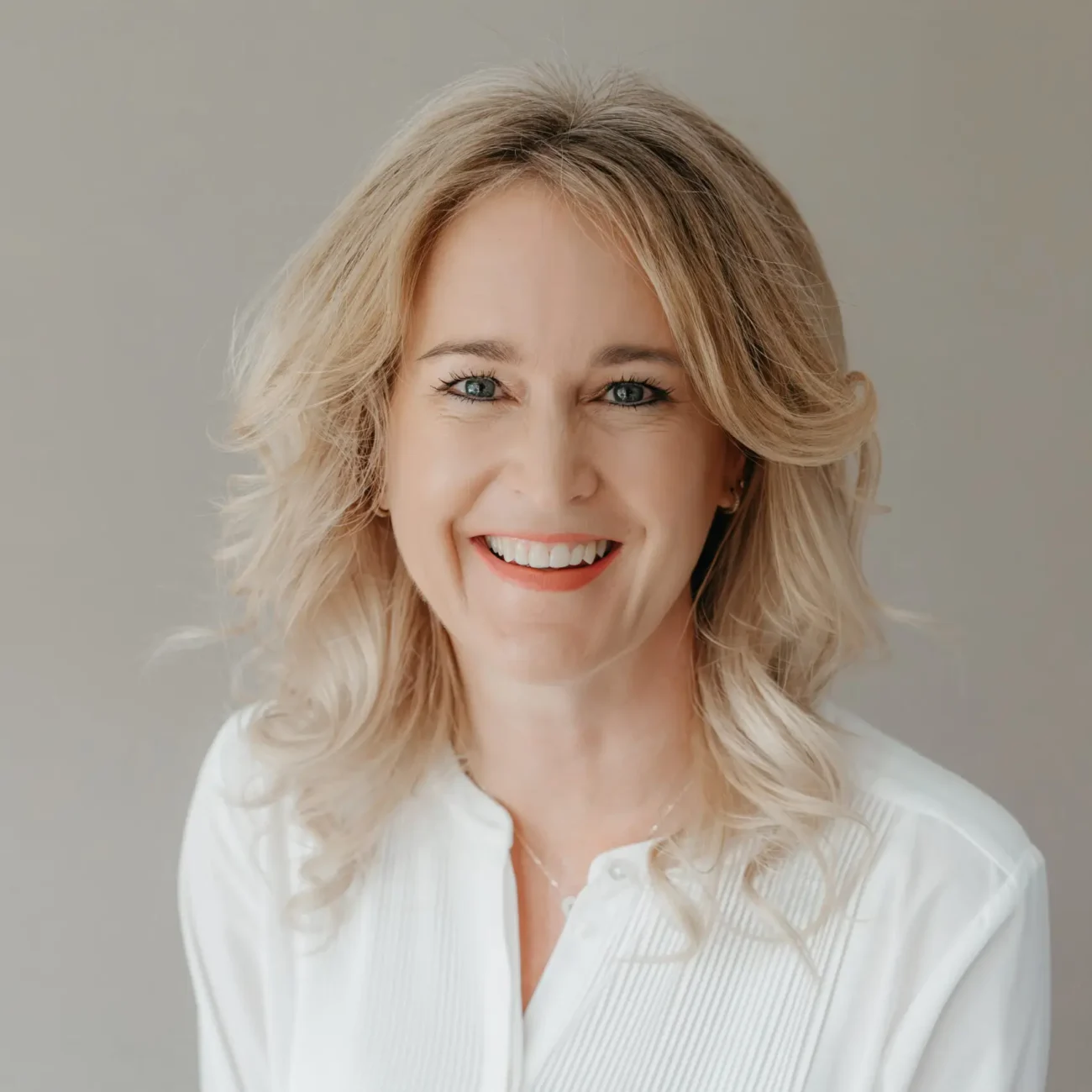 claudia-ober-kontakt-terminanfrage-schoenzeit-prien-anti-aging